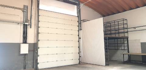 Pavilhão industrial Alfena -Entrada de TIR, Logradouro, bons acessos