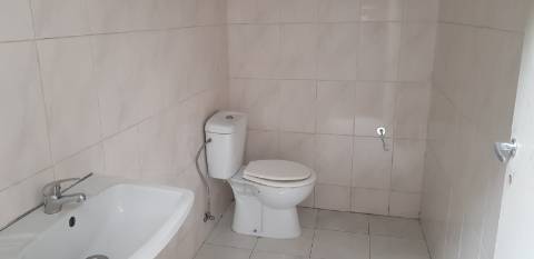 Pavilhão industrial Alfena -Entrada de TIR, Logradouro, bons acessos