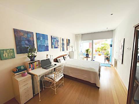 T1 Próximo ao Metro de Francos - Com terraço - Conforto, Requinte e Localização Perfeita!
