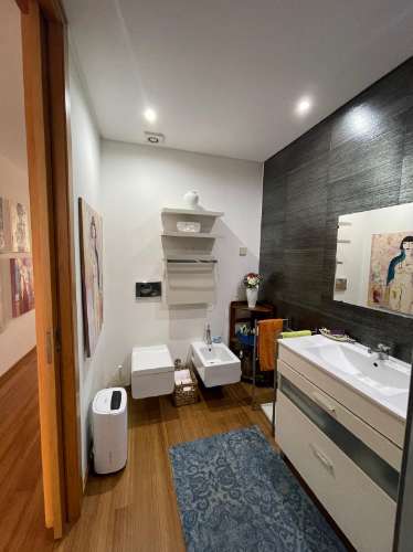 T1 Próximo ao Metro de Francos - Com terraço - Conforto, Requinte e Localização Perfeita!
