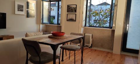 Apartamento 1 Quarto com jardim Todo remodelado Boavista - Ao metro