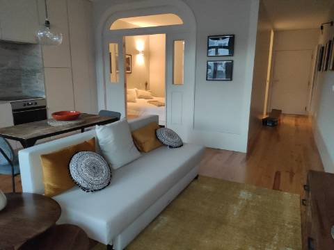 Apartamento 1 Quarto com jardim Todo remodelado Boavista - Ao metro