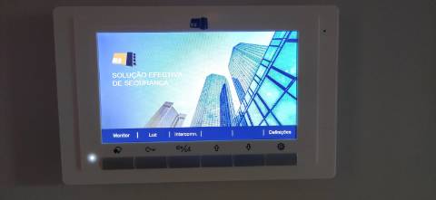 Apartamento 1 Quarto com jardim Todo remodelado Boavista - Ao metro