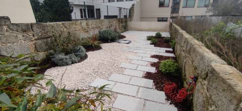 Apartamento 1 Quarto com jardim Todo remodelado Boavista - Ao metro