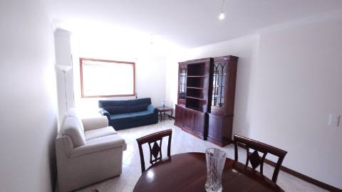 T2 Mobilado e Equipado, com garagem Ermesinde