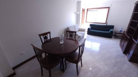 T2 Mobilado e Equipado, com garagem Ermesinde