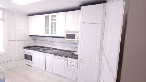 T2 Mobilado e Equipado, com garagem Ermesinde