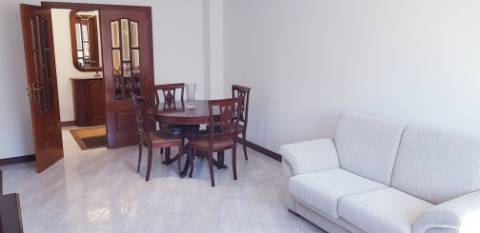 T2 Mobilado e Equipado, com garagem Ermesinde