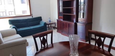 T2 Mobilado e Equipado, com garagem Ermesinde