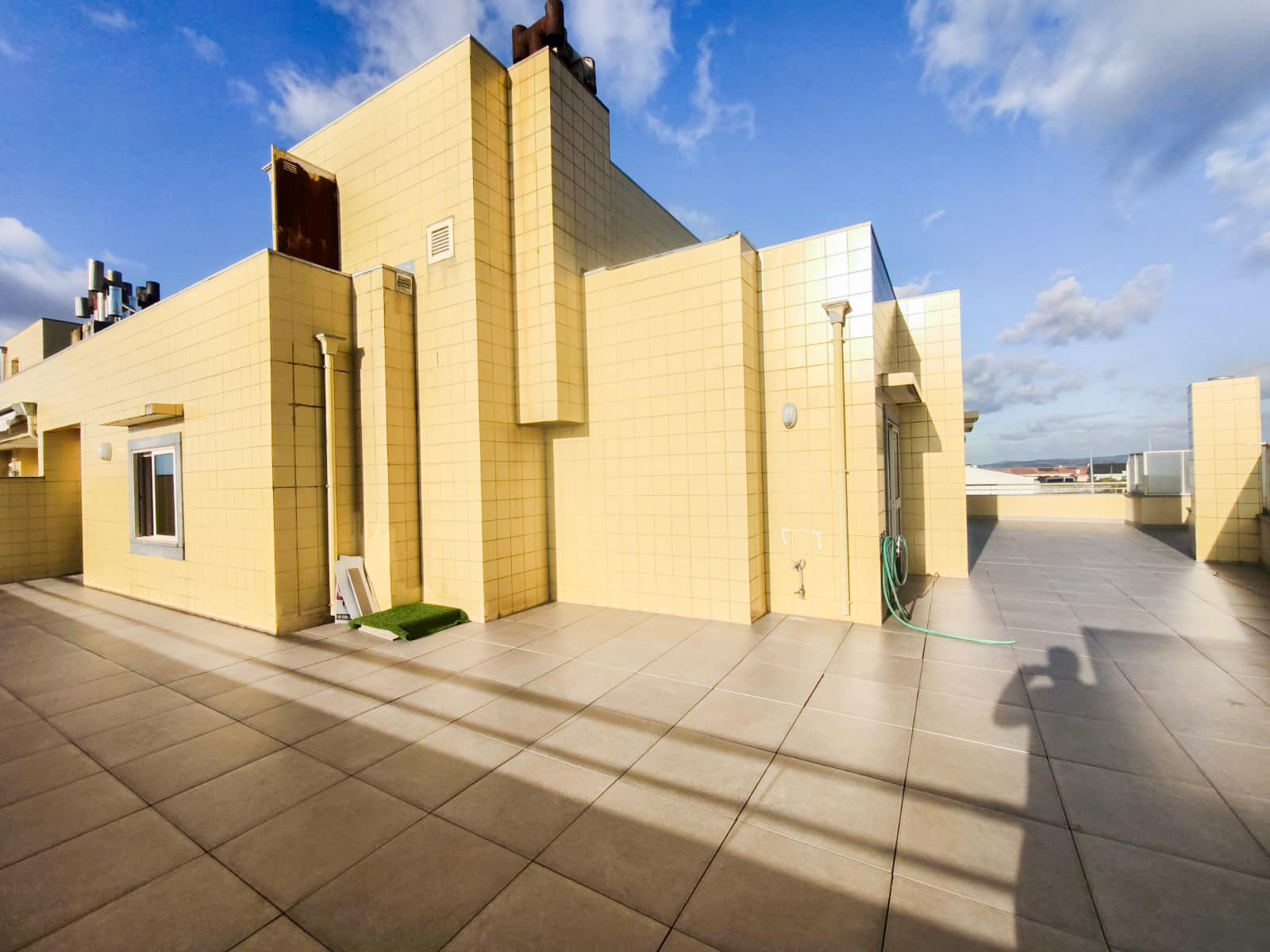 3-Bedroom with Large Terrace, Fireplace, 2 Garages and Suite