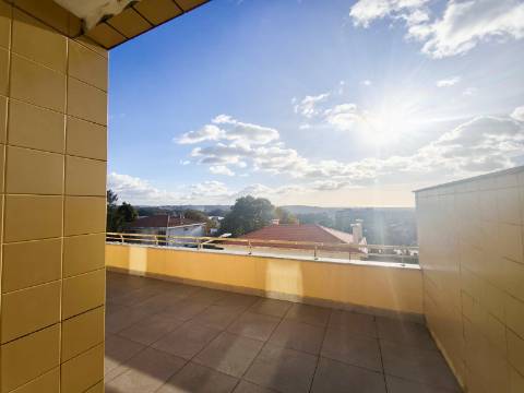 3-Bedroom with Large Terrace, Fireplace, 2 Garages and Suite