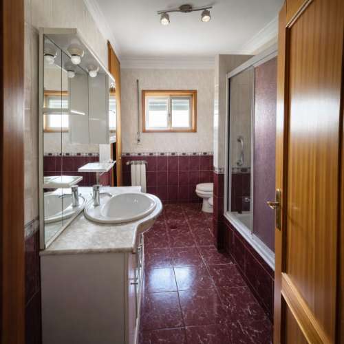 T1 Ermesinde com lareira, armários embutidos, garagem fechada e arrumos