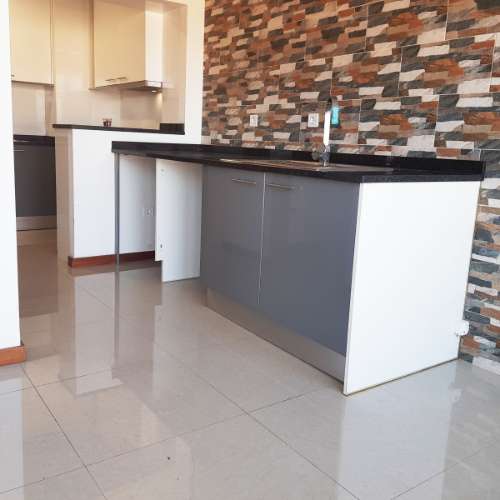 Arrenda T2 | Apartamento com terraço Junto à Igreja da Areosa