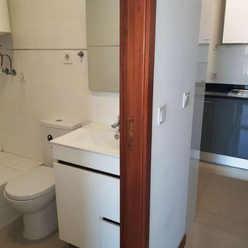 Arrenda T2 | Apartamento com terraço Junto à Igreja da Areosa