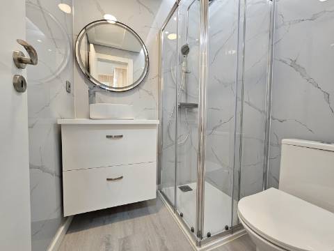 T3 Ermesinde| Totalmente Renovado| Suite| Varanda| L. Garagem