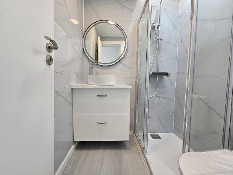 T3 Ermesinde| Totalmente Renovado| Suite| Varanda| L. Garagem