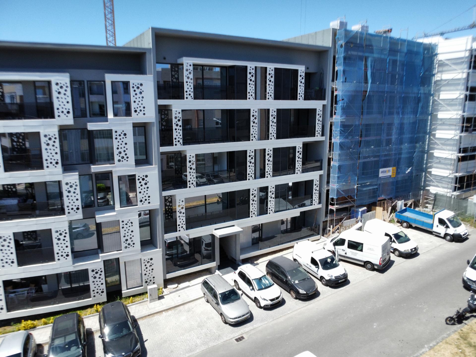 T3 Novo| 2 Suites| 2 Frentes| Garagem Fechada| Ultimo Para Venda
