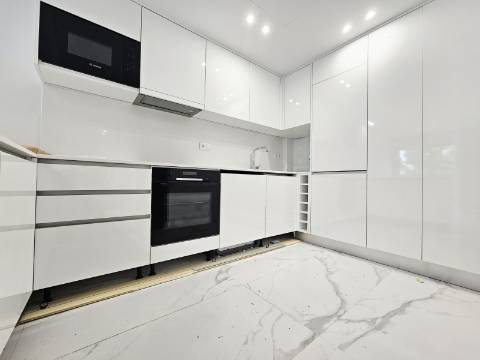 T1 Novo| Gueifães| G. Fechada