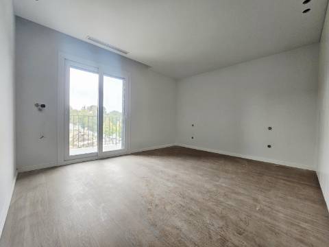 T3 Novo| Gueifães| Suite| G. Fechada