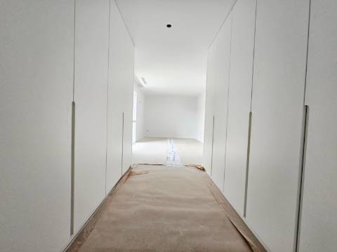 T2 Novo| Gueifães| Suite| G. Fechada