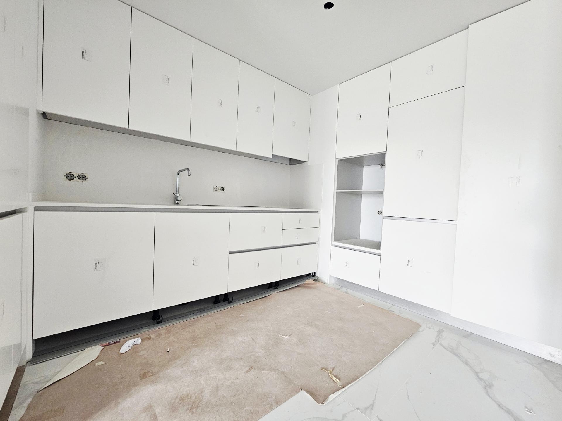 T1 Novo| Gueifães| Varanda| G. Fechada