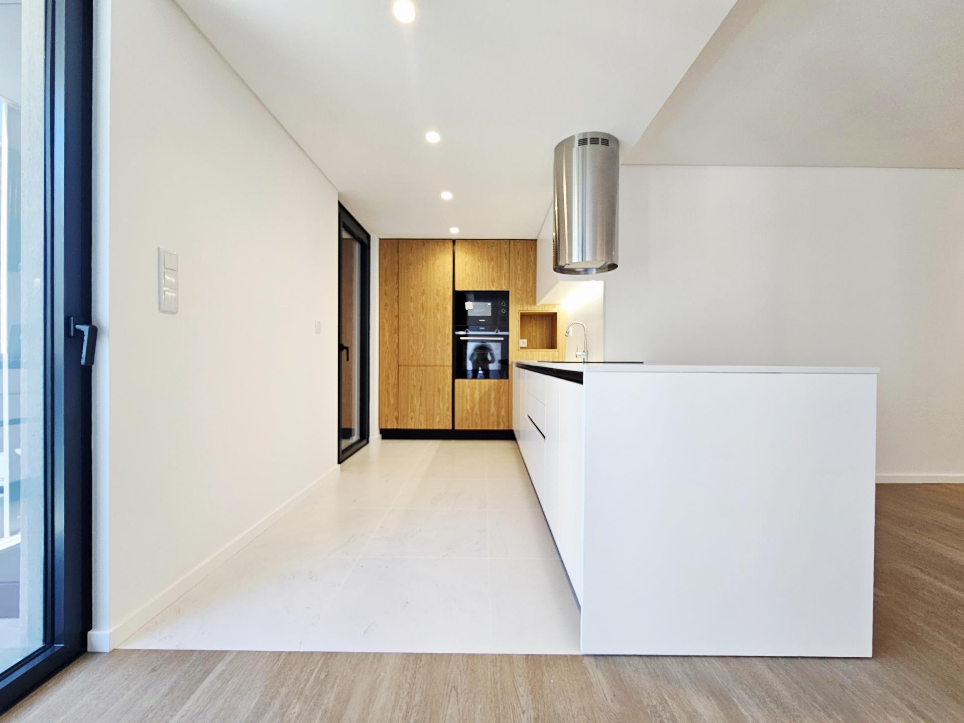 T3 Novo| 2 Suites| 2 Frentes| Garagem Fechada| Ultimo Para Venda