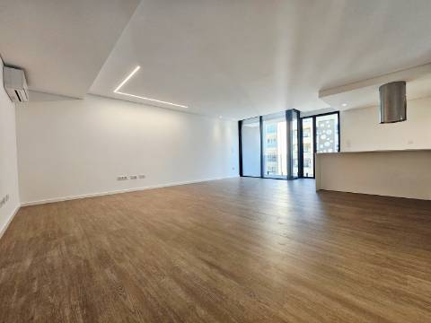 T3 Novo| 2 Suites| 2 Frentes| Garagem Fechada| Ultimo Para Venda