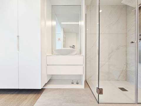 T3 Novo| 2 Suites| 2 Frentes| Garagem Fechada| Ultimo Para Venda