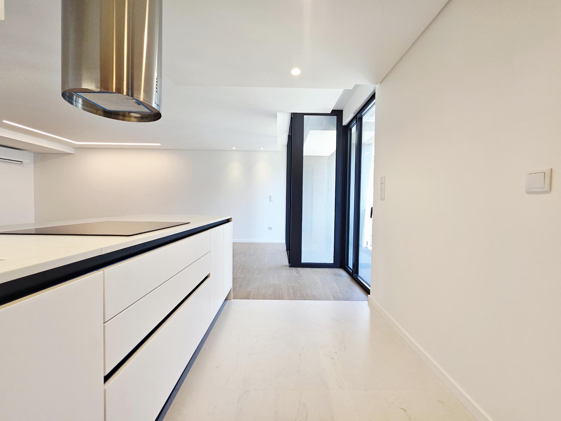 T3 Novo| 2 Suites| 2 Frentes| Garagem Fechada| Ultimo Para Venda