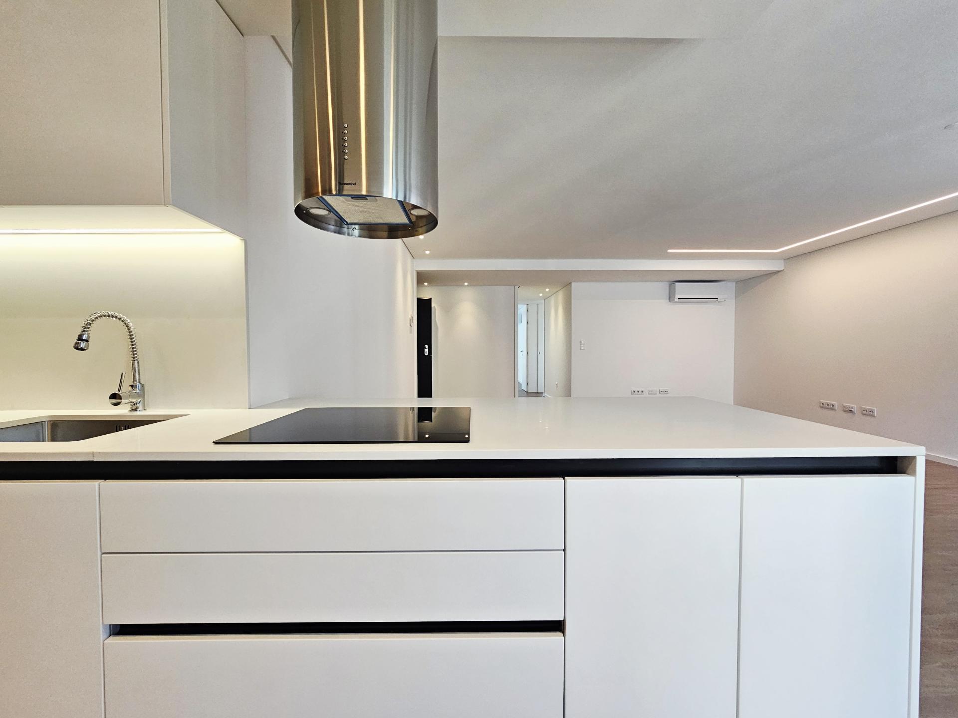 T3 Novo| 2 Suites| 2 Frentes| Garagem Fechada| Ultimo Para Venda