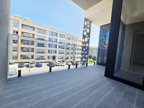 T3 Novo| 2 Suites| 2 Frentes| Garagem Fechada| Ultimo Para Venda