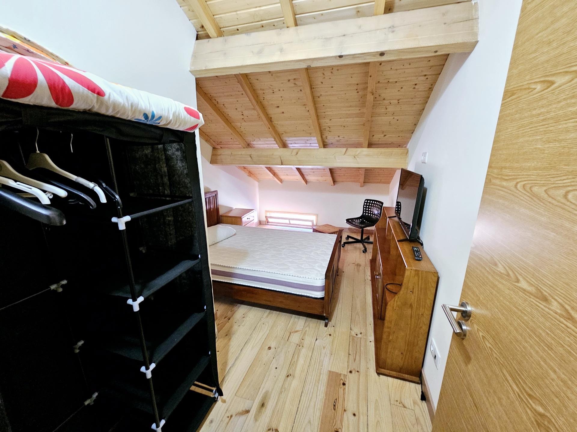 Quarto Junto ao Estádio do Dragão