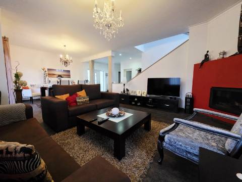 Moradia Independente de 4 Frentes | Junto ao Monverde Wine Experience Hotel | Telões, Amarante