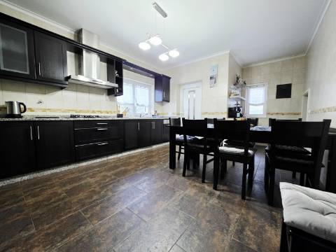 Moradia Independente de 4 Frentes | Junto ao Monverde Wine Experience Hotel | Telões, Amarante