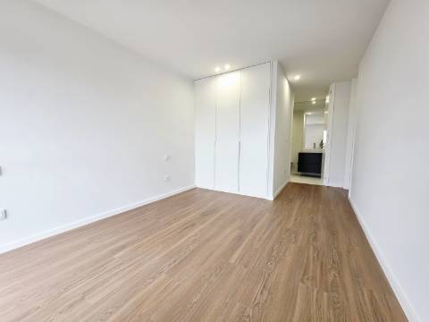 T1 Novo| Gueifães| G. Fechada