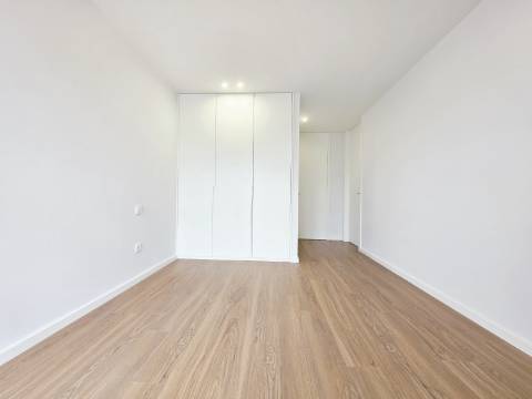 T1 Novo| Gueifães| G. Fechada