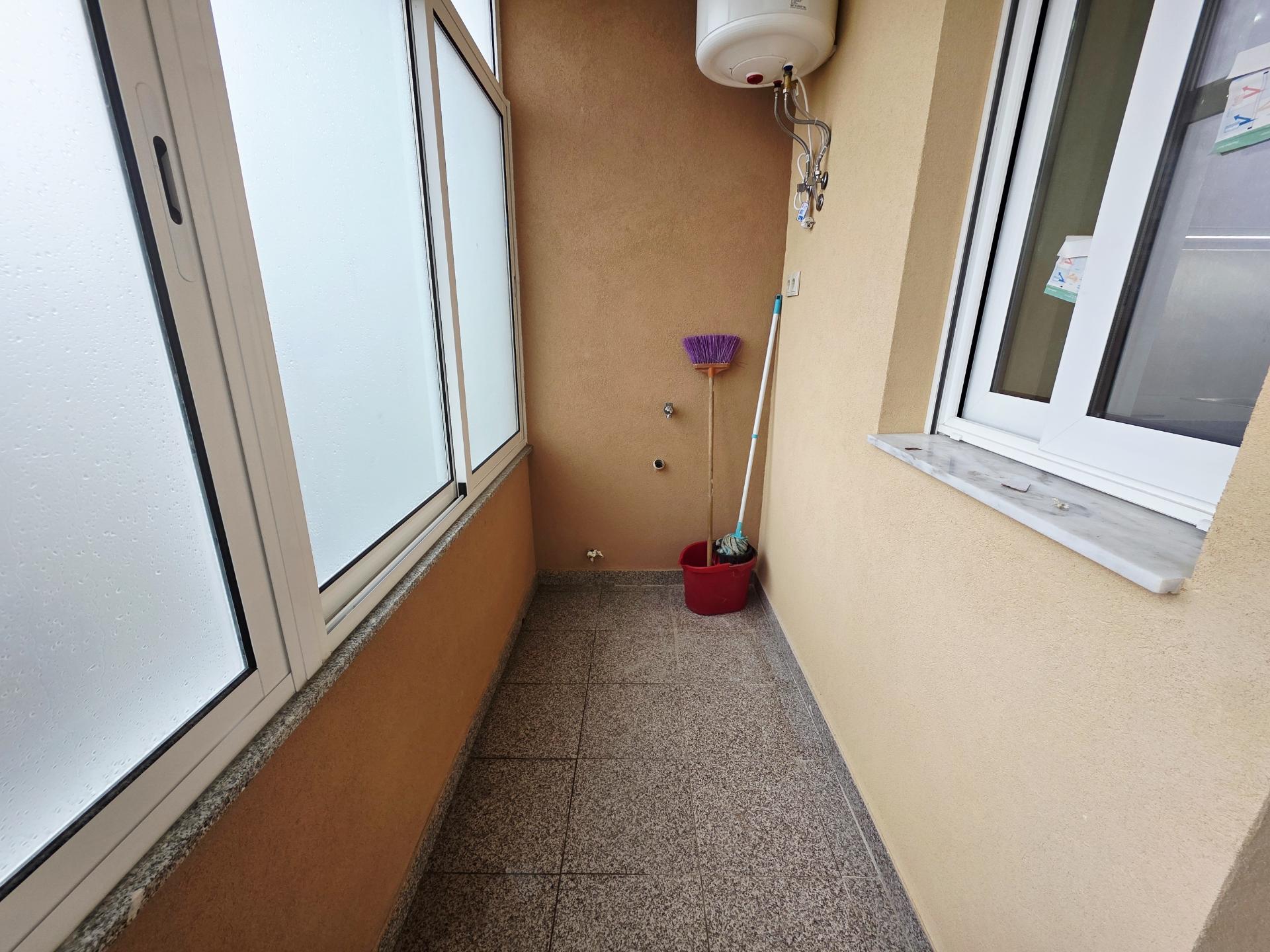 T3 Aguas Santas| 3 Frentes| Garagem Fechada| Totalmente Renovado