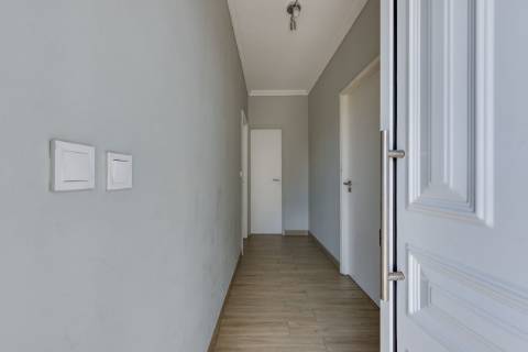 Andar Moradia T3| 3 Frentes| 2 Garagens fechadas