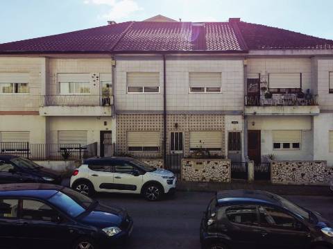 Andar Moradia T2+1| Ermesinde| Junto a Estação