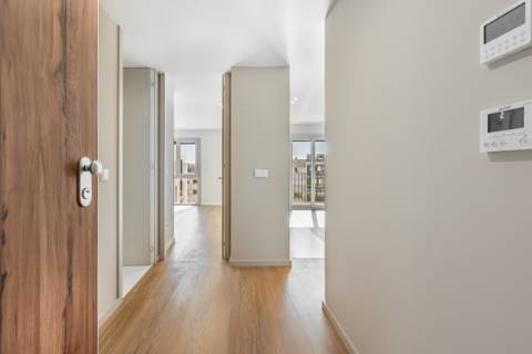 T1 Novo| Gueifães| Varanda| G. Fechada