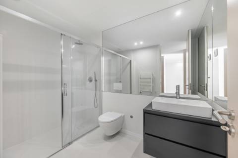 T1 Novo| Gueifães| Varanda| G. Fechada