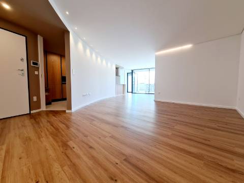 T3 Novos| Sense 67| 2 Suites| G.Fechada