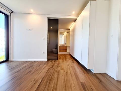 T3 Novos| Sense 67| 2 Suites| G.Fechada