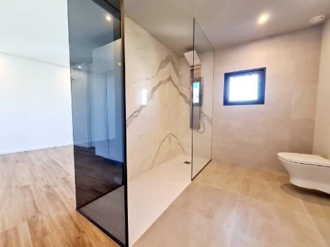 T3 Novos| Sense 67| 2 Suites| G.Fechada