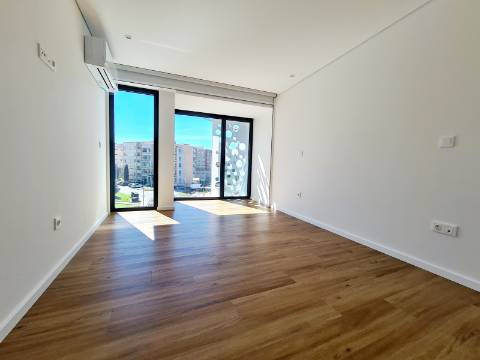 T3 Novos| Sense 67| 2 Suites| G.Fechada