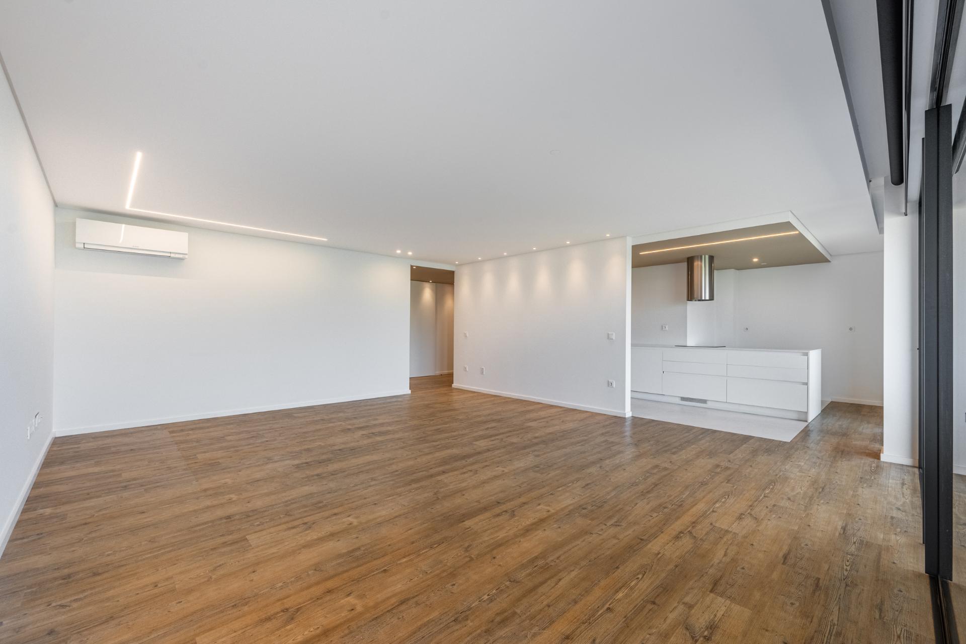 T3 Rio Tinto| Sense| 2 Suites| 2 Frentes| Garagem