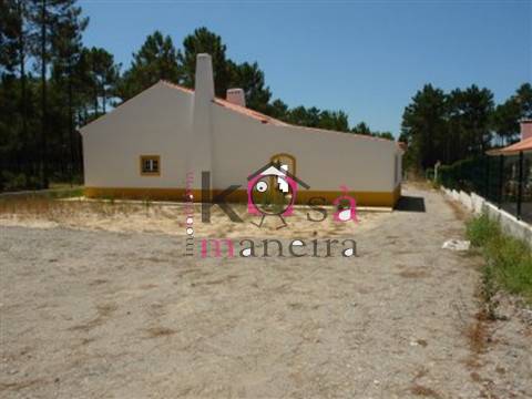  Moradia com 228,00m2  com terreno com 5 hectares em Vila Nova de Santo André