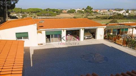 Quinta c/ Moradia V3 c/ piscina