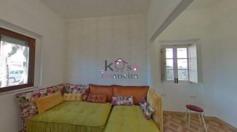 Moradia V2, em Santiago do Cacém. 