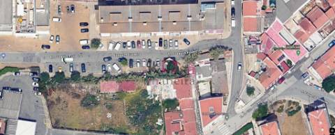 Terreno rústico c/ possibilidade de passar a urbano, c/ área total de 2000m